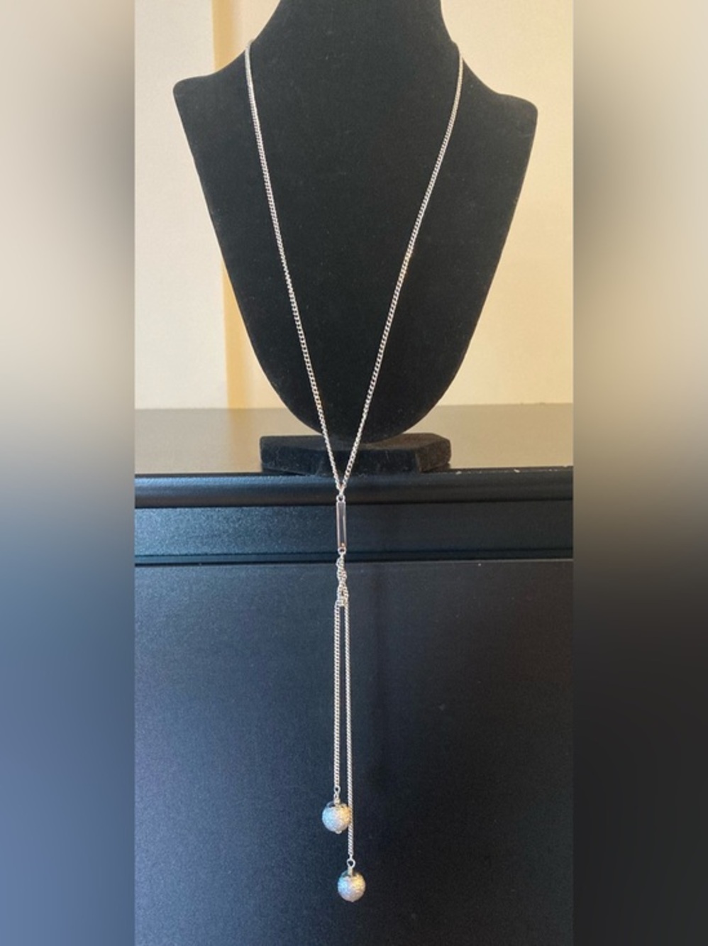Express Silver Lariat Necklace with Droplet Charms
